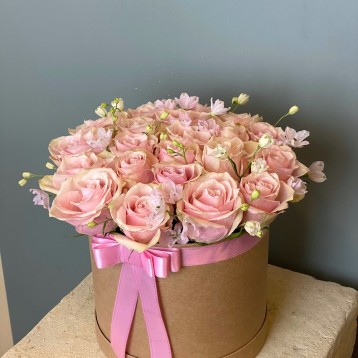 Bella Kutuda Pembe Gül Aranjman