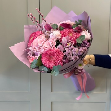 Lucia Çiçek Buketi