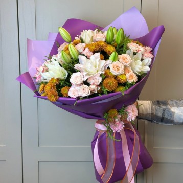 Monda Çiçek Buketi