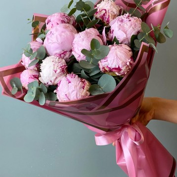 Pembe Şakayık Buketi
