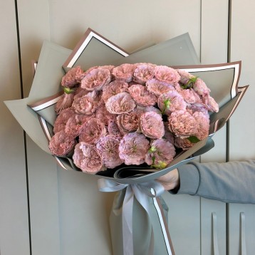 17 Adet Ritual Spray Rose Buket