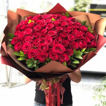 Rosita 71 Ekvator Gül Buketi