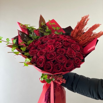 Santo 41 Kırmızı Gül Buketi