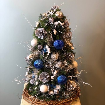 Yeni Yıl Piramidi V