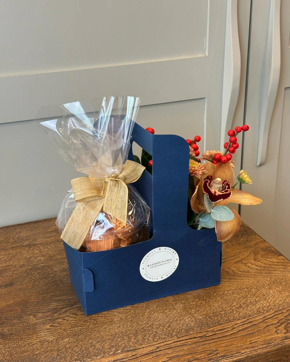 Sella Bardakta Çiçek Çikolata