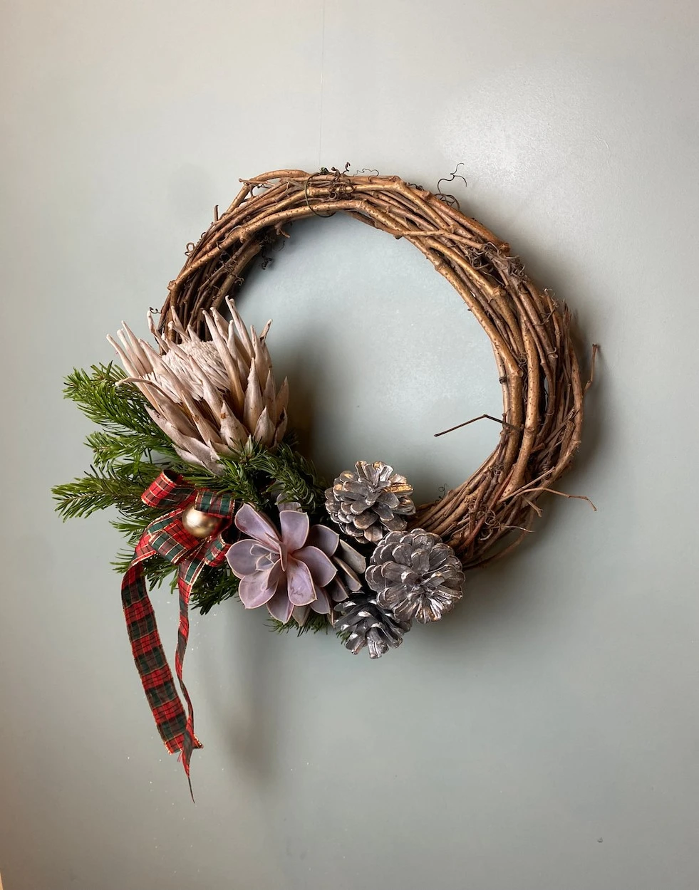 Doğal Çam Yılbaşı Kurdeleli Kapı Süsü