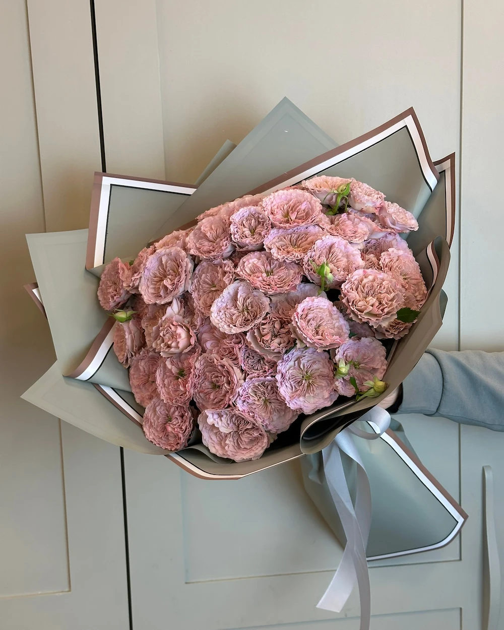 17 Adet Ritual Spray Rose Buket