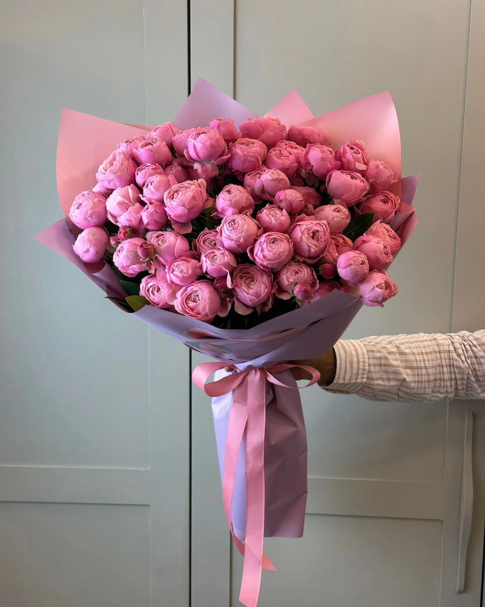 Silver Pink Rose Buket